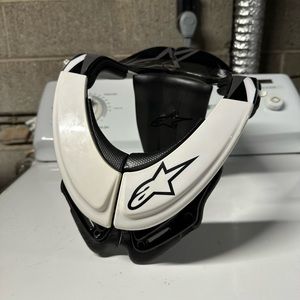 Alpinestars neckbrace